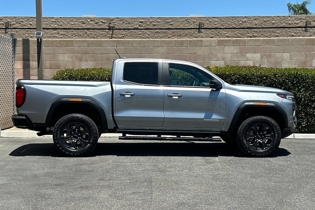 Used 2024 GMC Canyon Elevation Truck