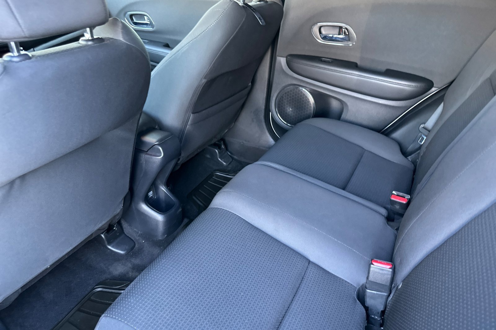 2022 Honda HR-V EX - Photo 12