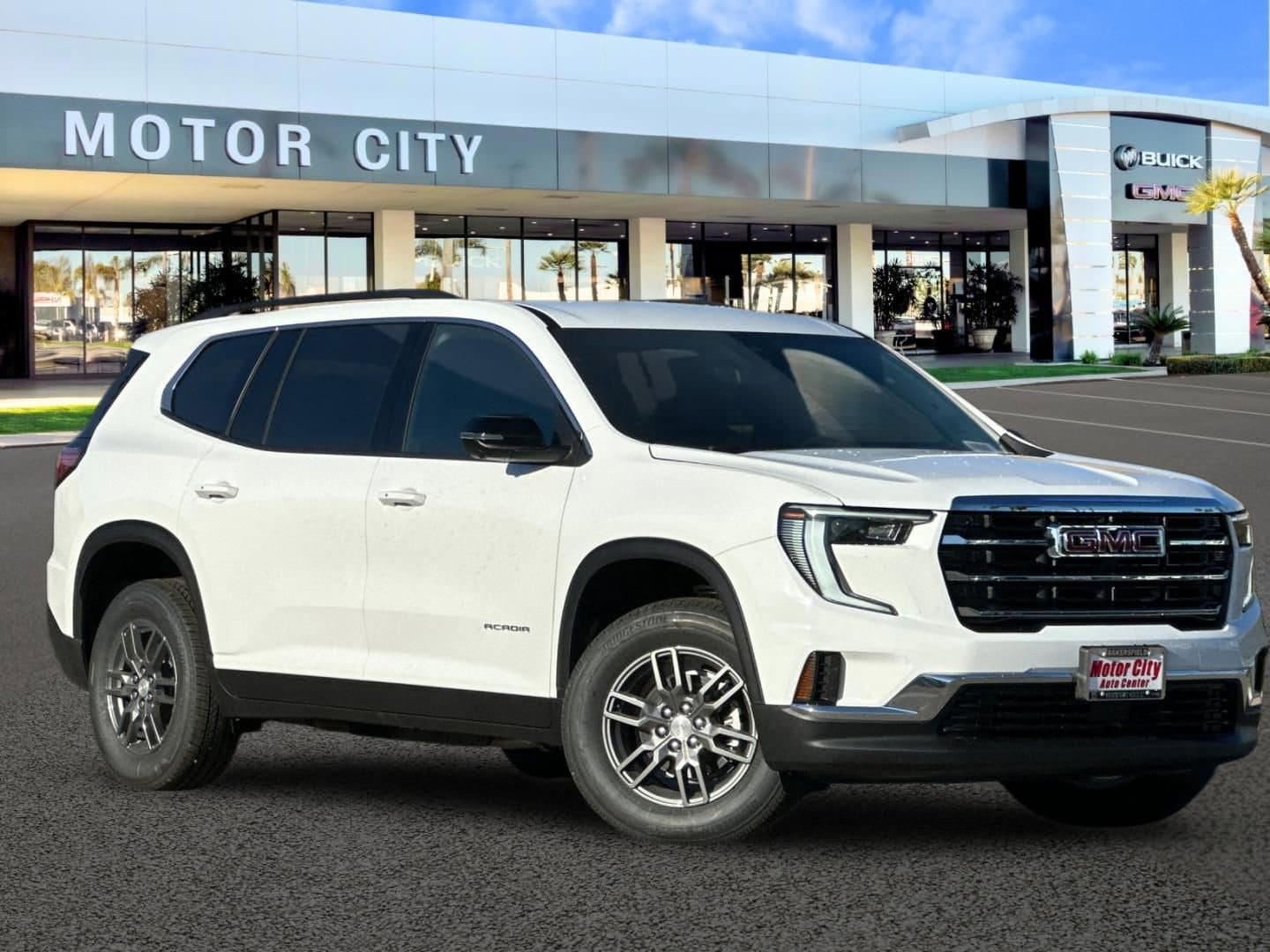 2026 GMC Acadia Elevation's photo