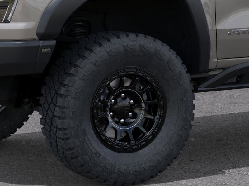 2026 GMC Canyon AT4X - Photo 7