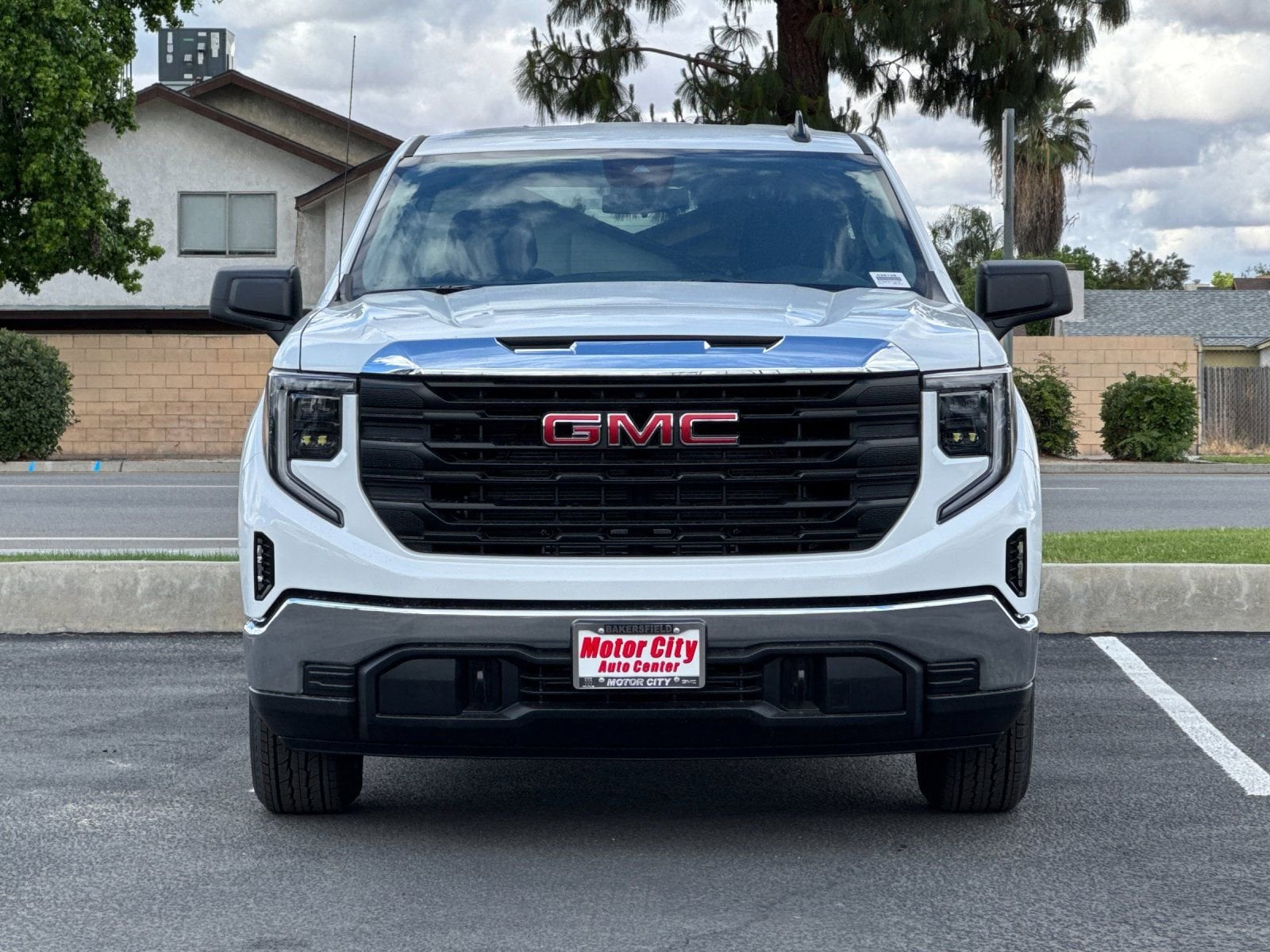 2026 GMC Sierra 1500 Pro photo 3