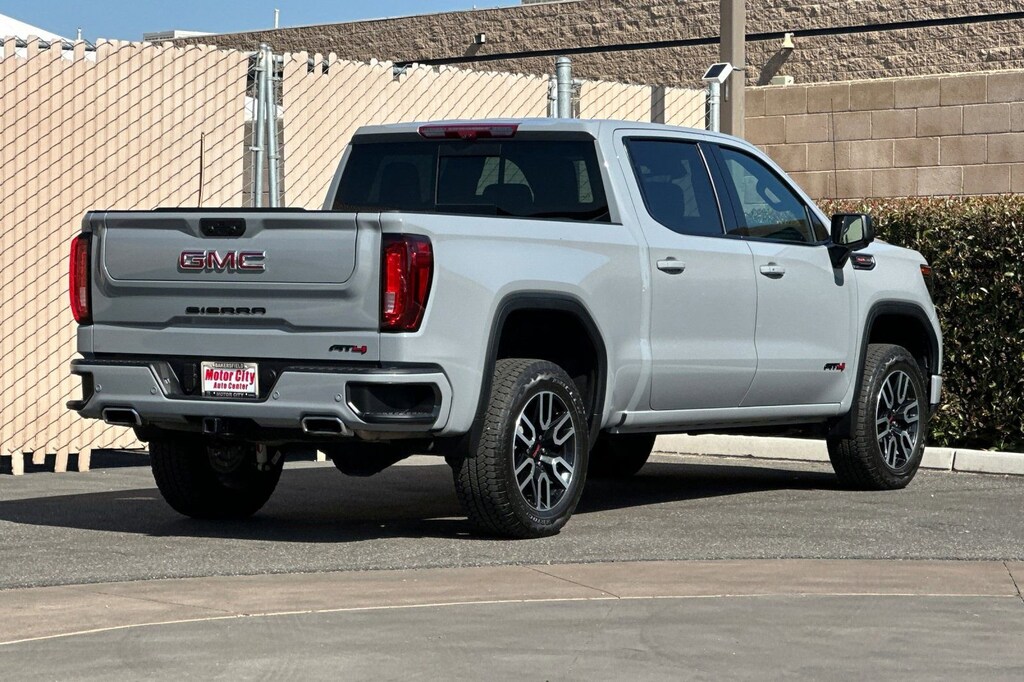 Used 2025 GMC Sierra 1500 AT4 Truck