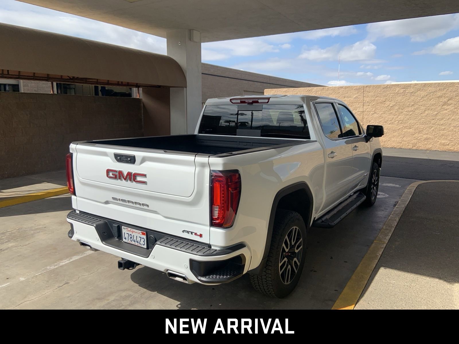 2024 Gmc Sierra 1500 AT4 photo 3