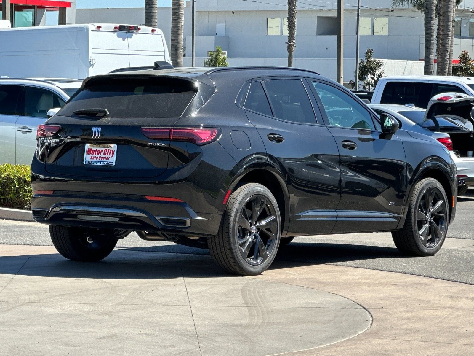 2026 Buick Envision Sport Touring photo 2