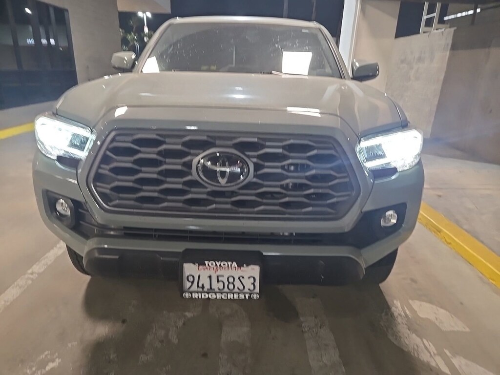 Used 2023 Toyota Tacoma 4WD SR5 Truck Double Cab