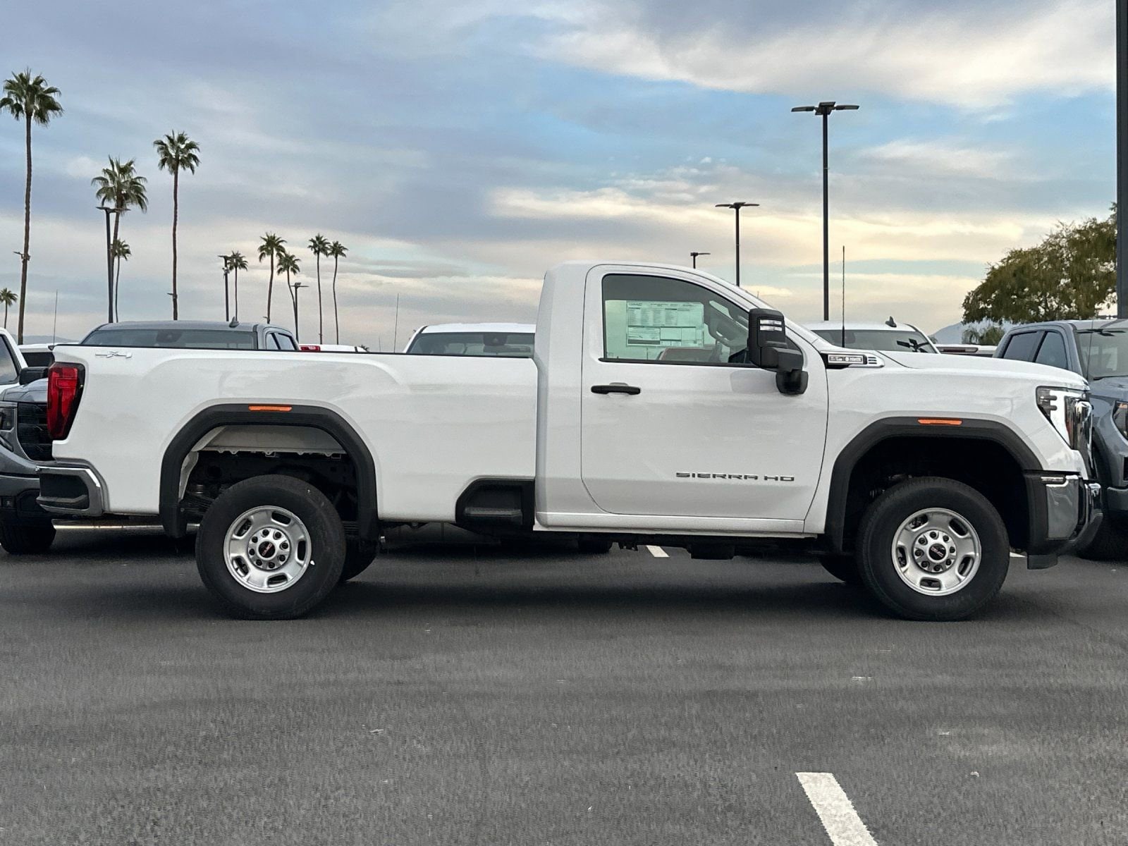 2025 GMC Sierra 2500 HD Pro photo 2