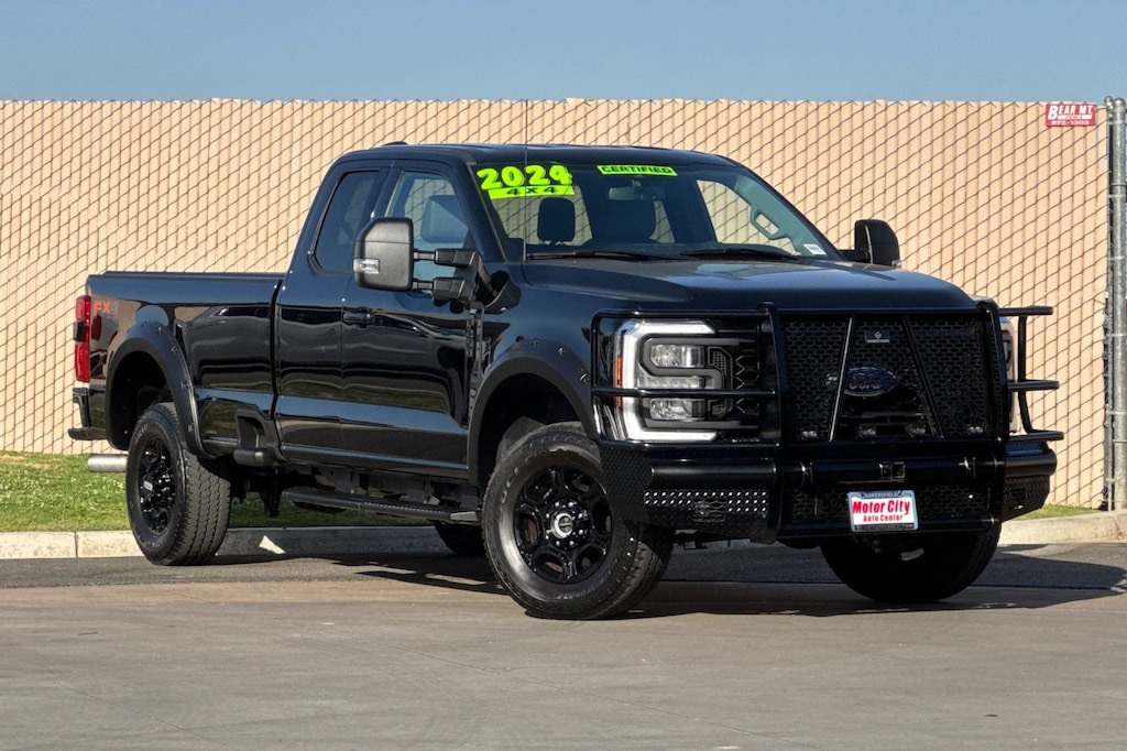 Used 2024 Ford F-250 XLT Truck