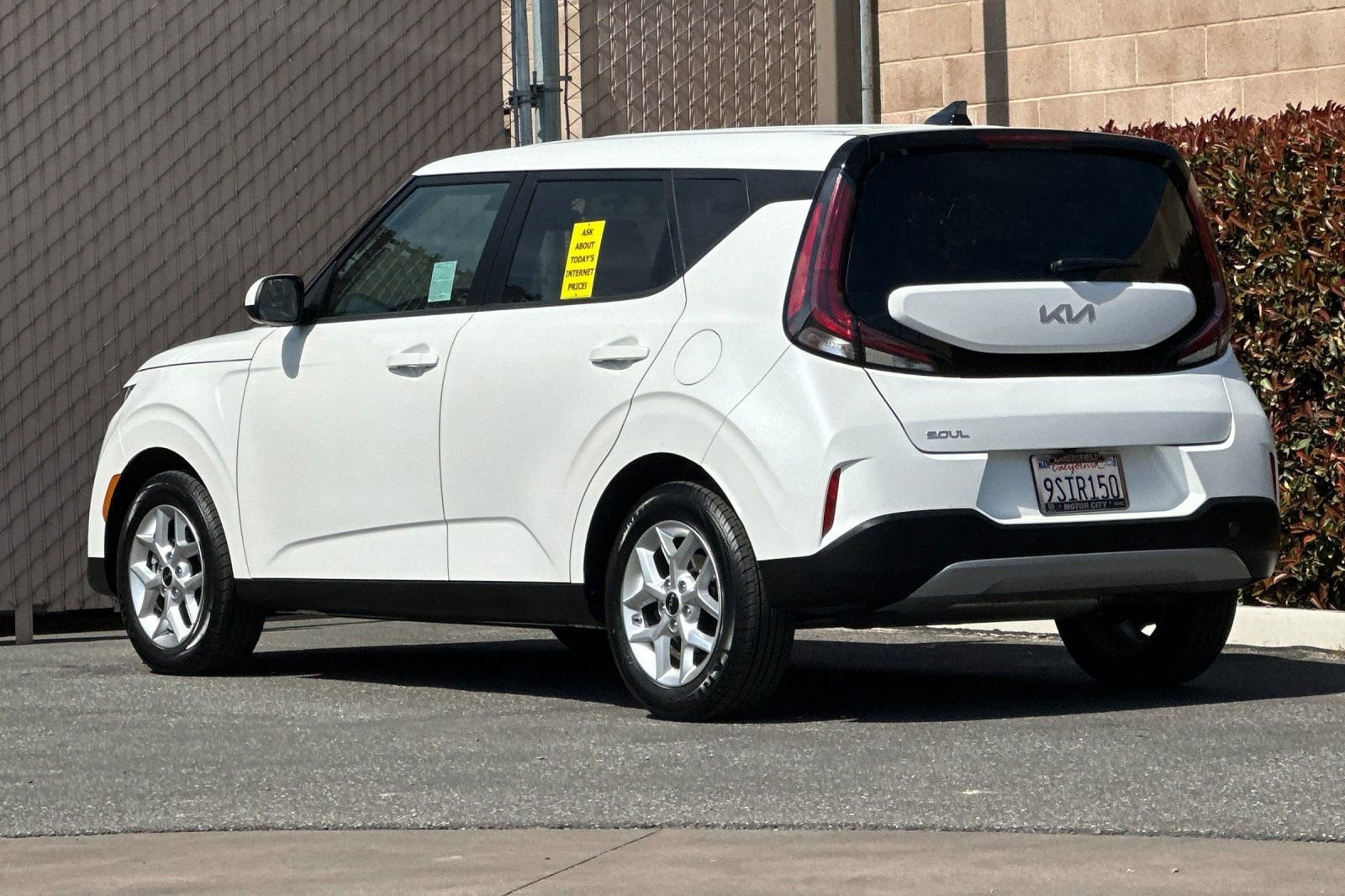 2025 Kia Soul LX photo 5