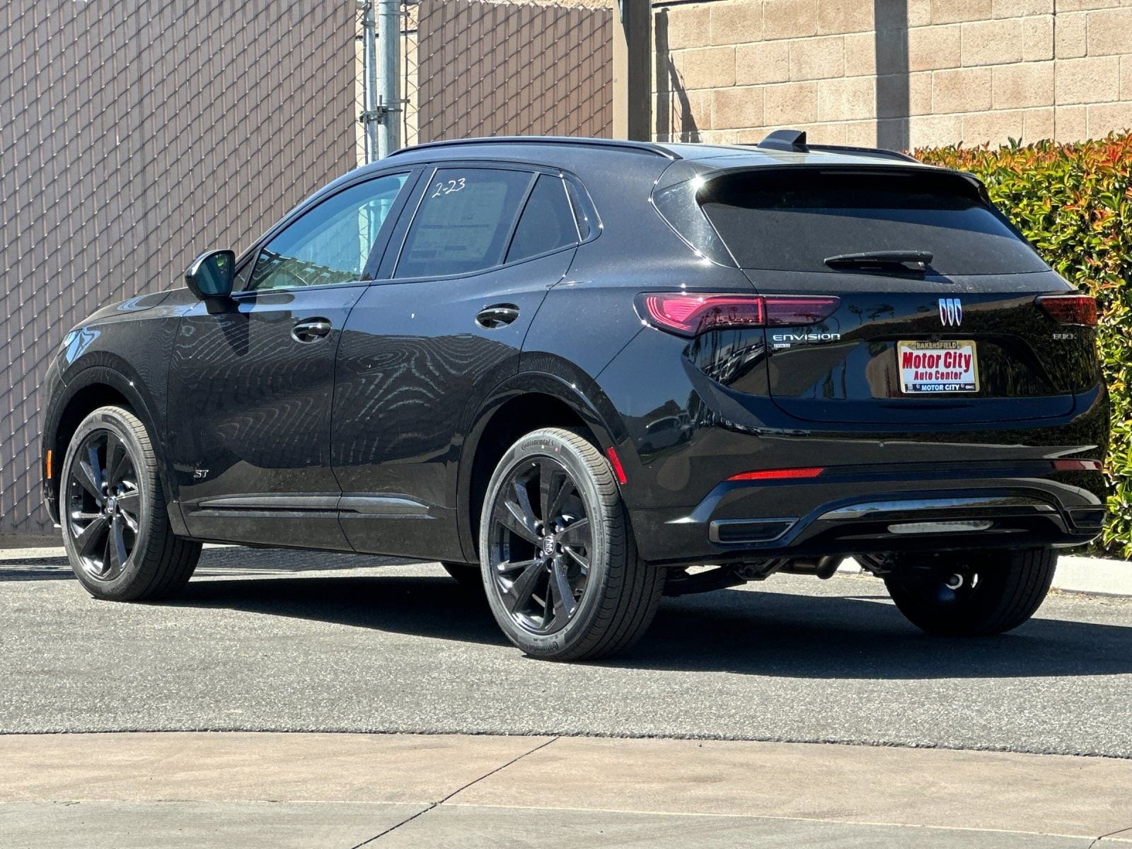 2026 Buick Envision Sport Touring photo 4