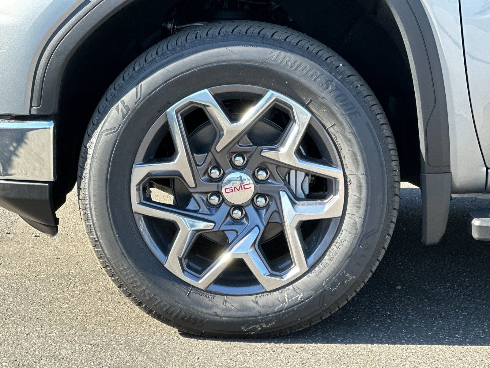 2026 GMC Sierra 1500 SLT - Photo 24