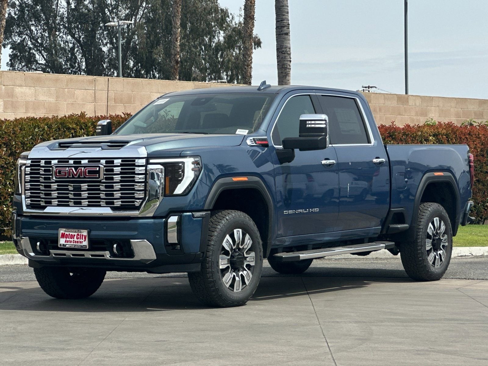 2026 GMC Sierra 2500 HD Denali photo 6