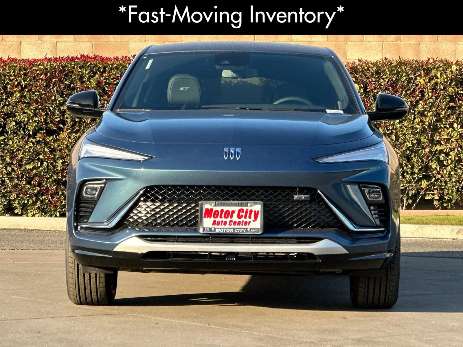 2026 Buick Envista Sport Touring photo 3