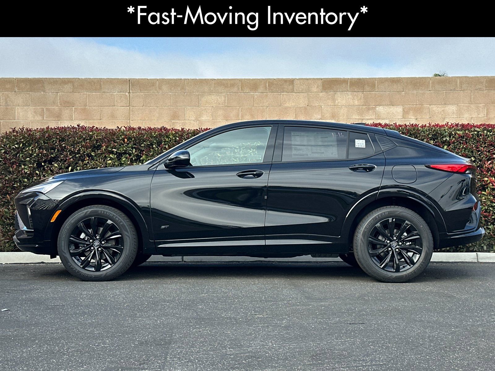 2026 Buick Envista Sport Touring photo 5