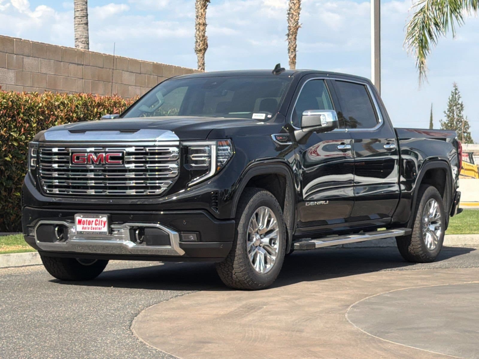 2026 GMC Sierra 1500 Denali - Photo 7
