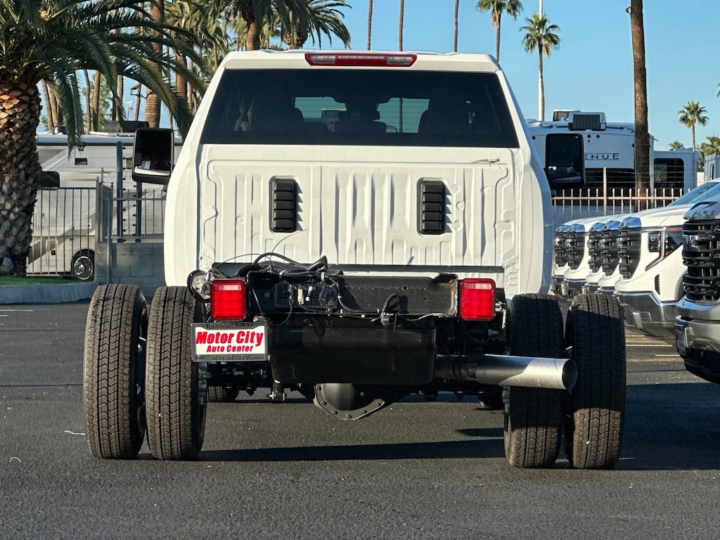 New 2026 GMC Sierra 3500 HD Chassis Cab Pro Truck