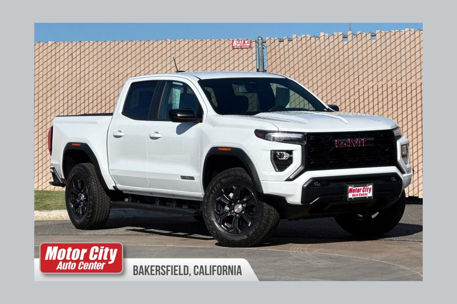 2024 GMC Canyon 2WD Elevation Crew Cab Short Box's photo