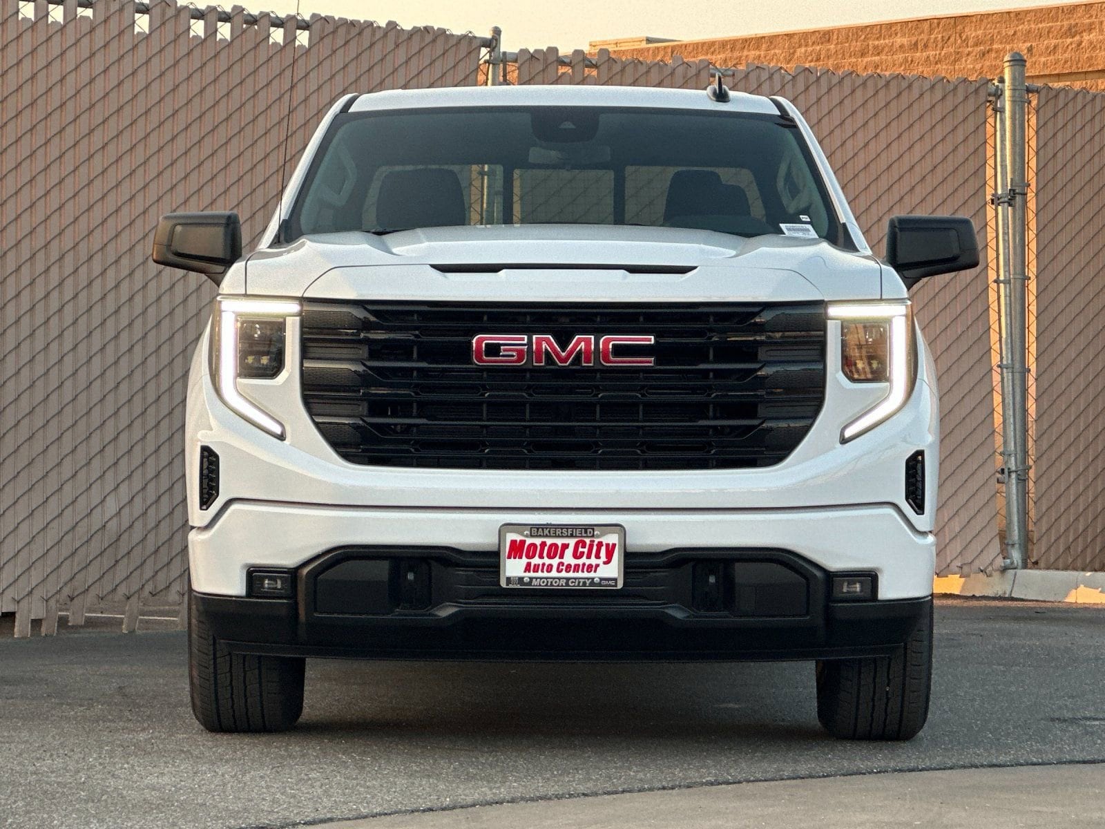 2026 GMC Sierra 1500 Elevation photo 3