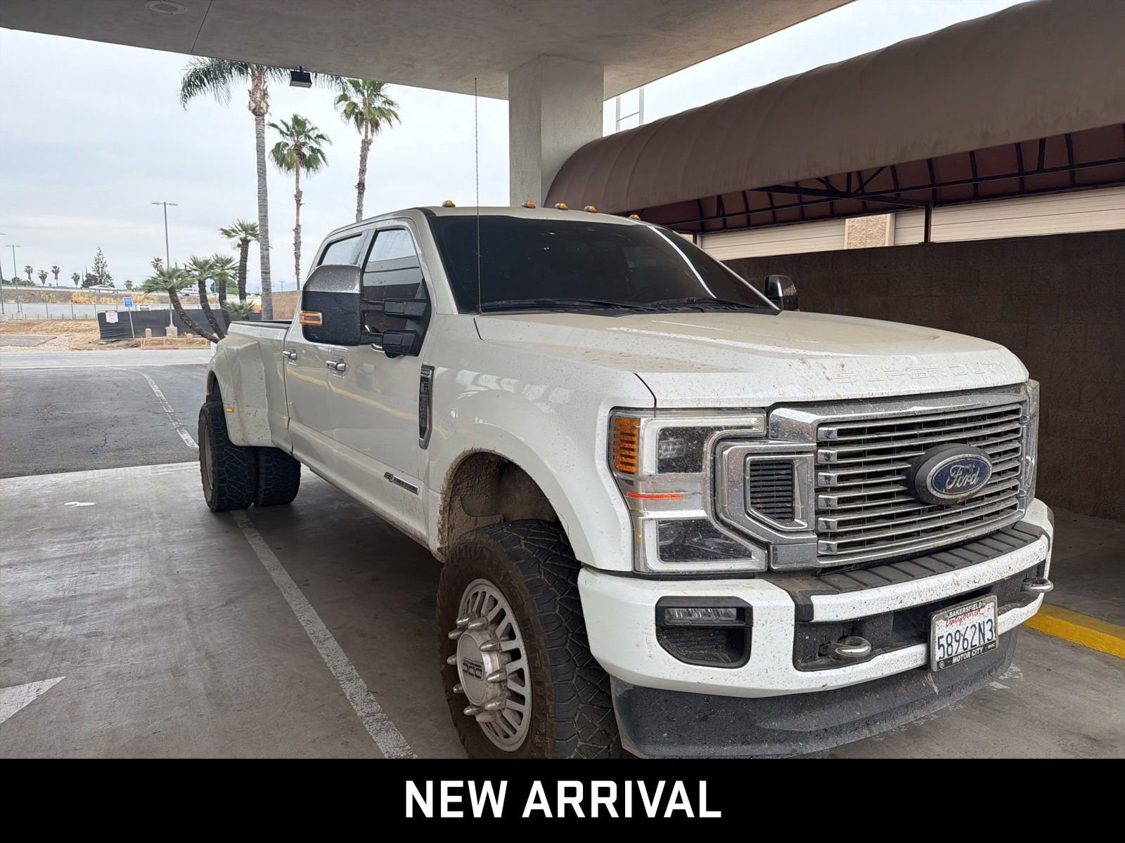 2021 Ford Super Duty F-350 DRW XL photo 3