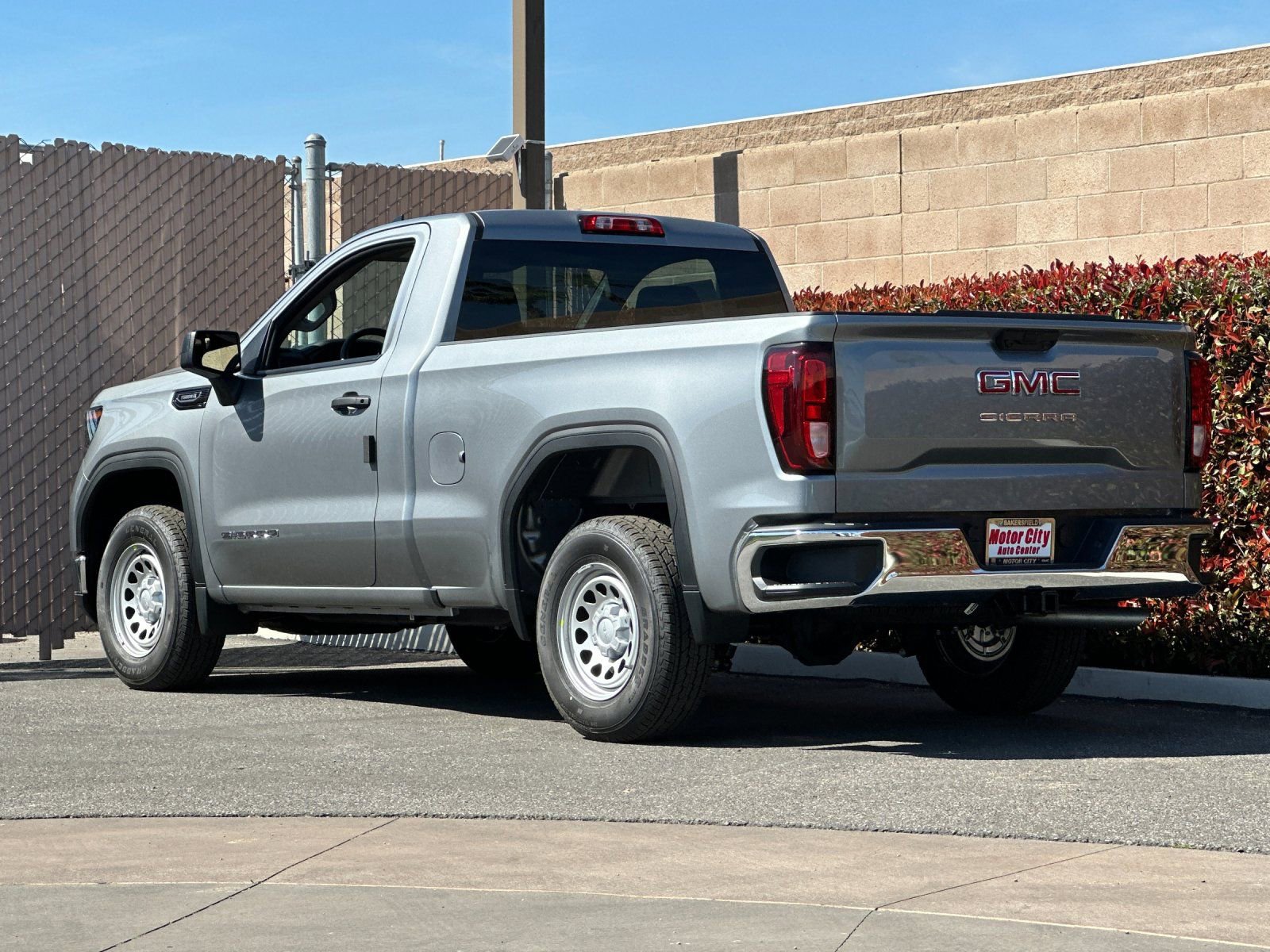 2026 GMC Sierra 1500 Pro photo 4