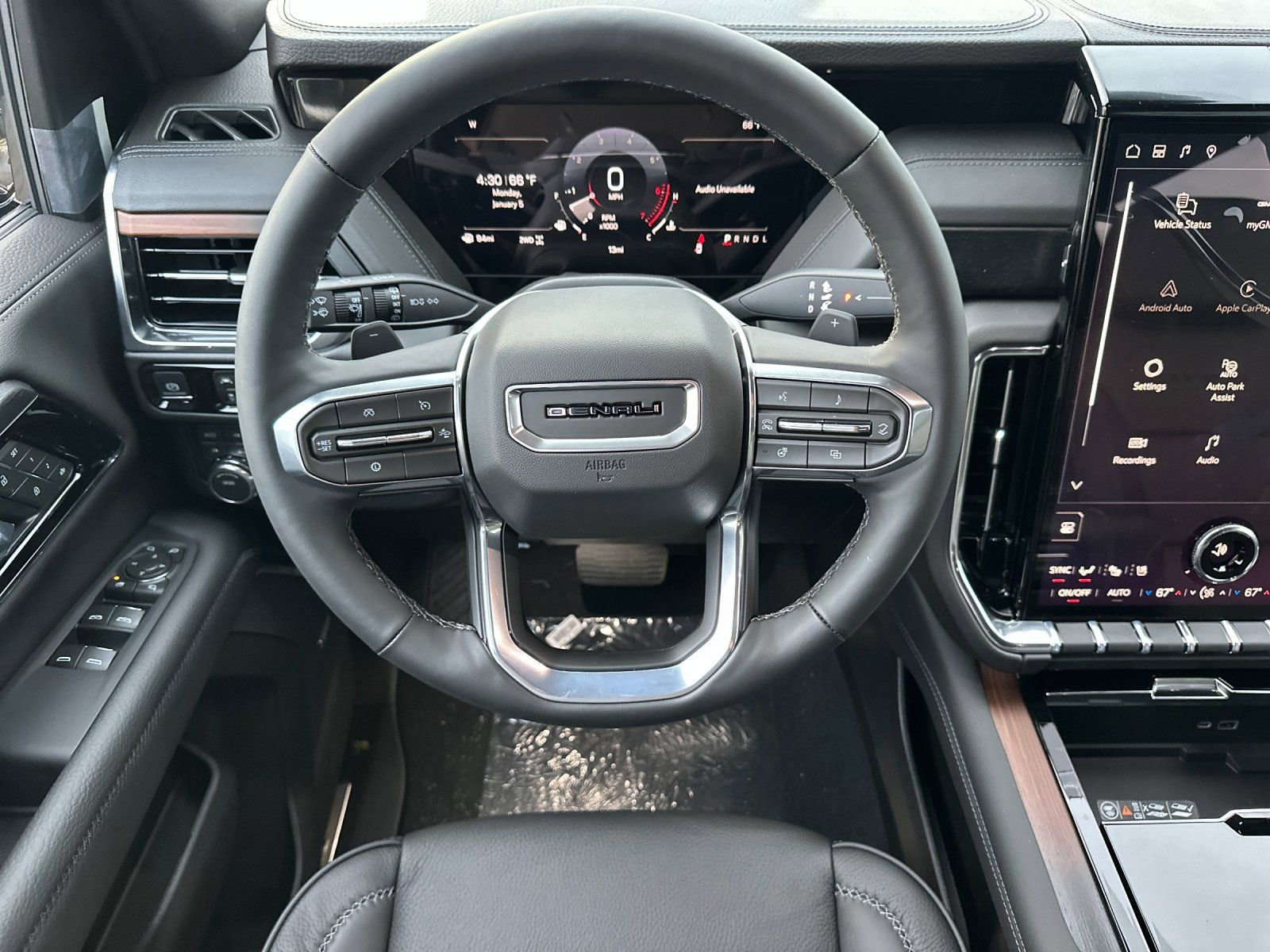 2026 GMC Yukon XL Denali - Photo 13