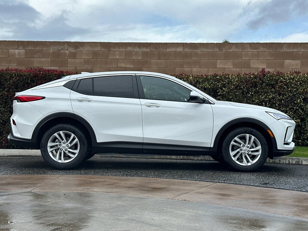 New 2026 Buick Envista Preferred SUV