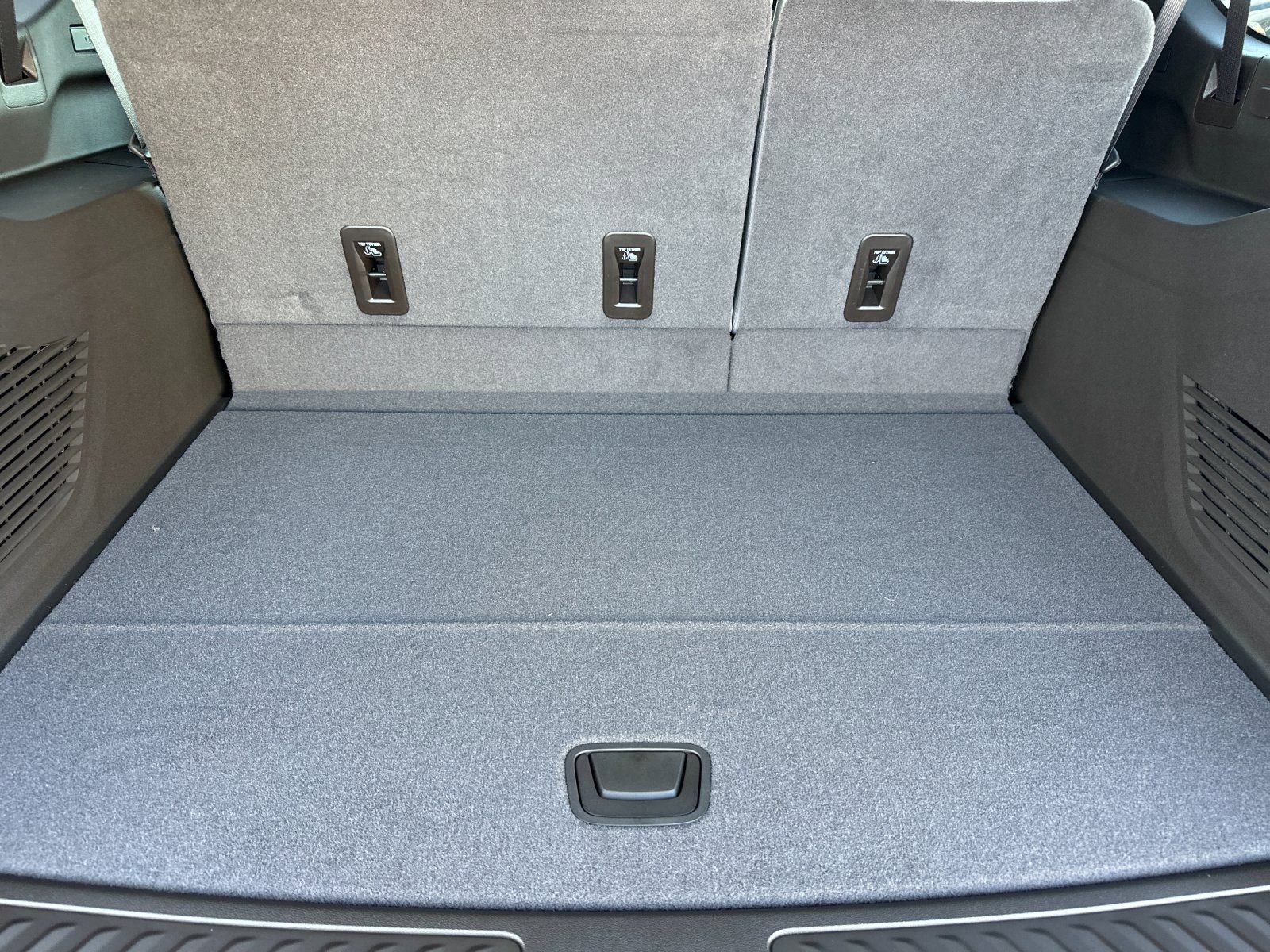 2026 GMC Yukon XL Elevation - Photo 16