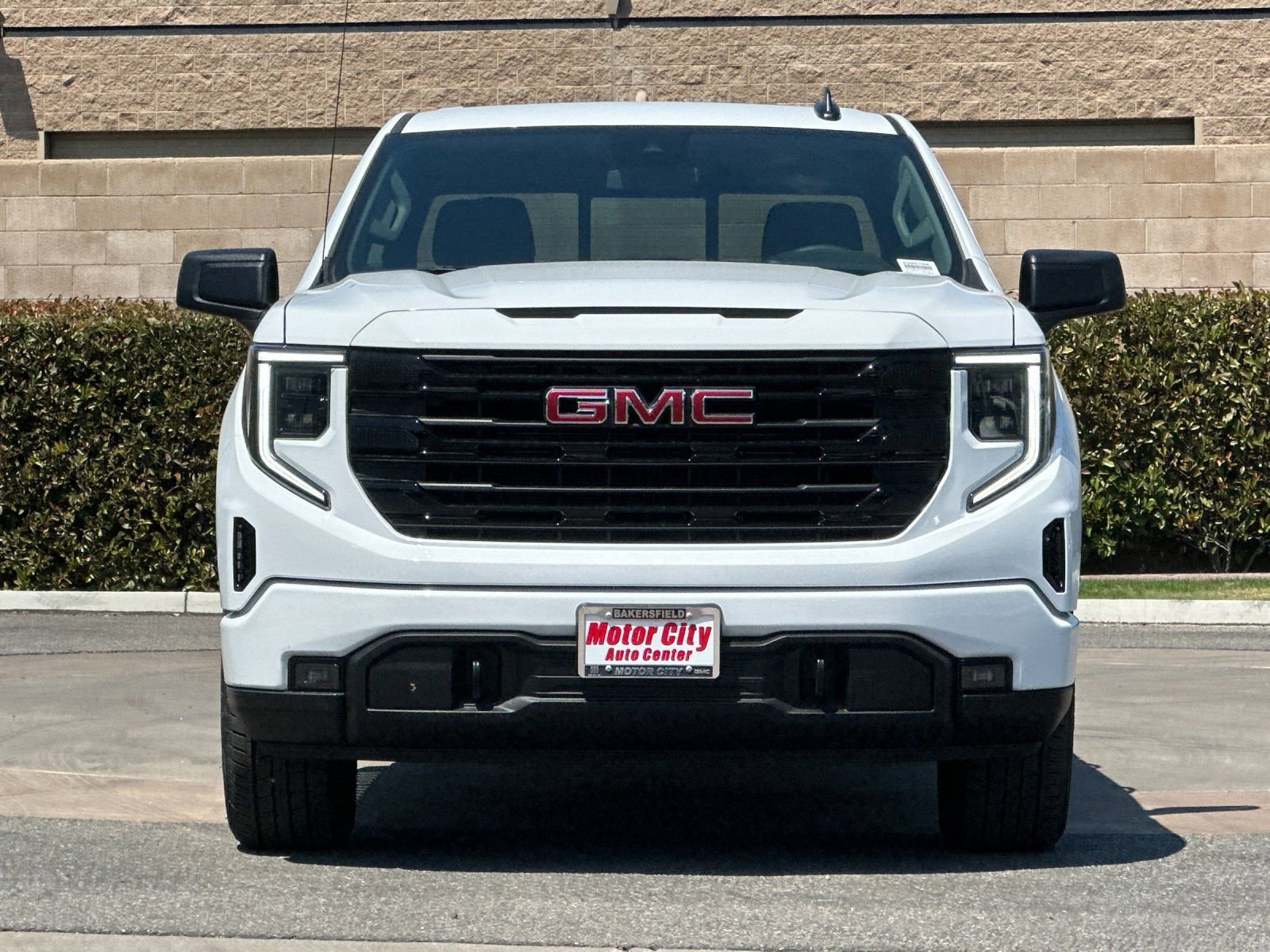 2026 GMC Sierra 1500 Elevation photo 3