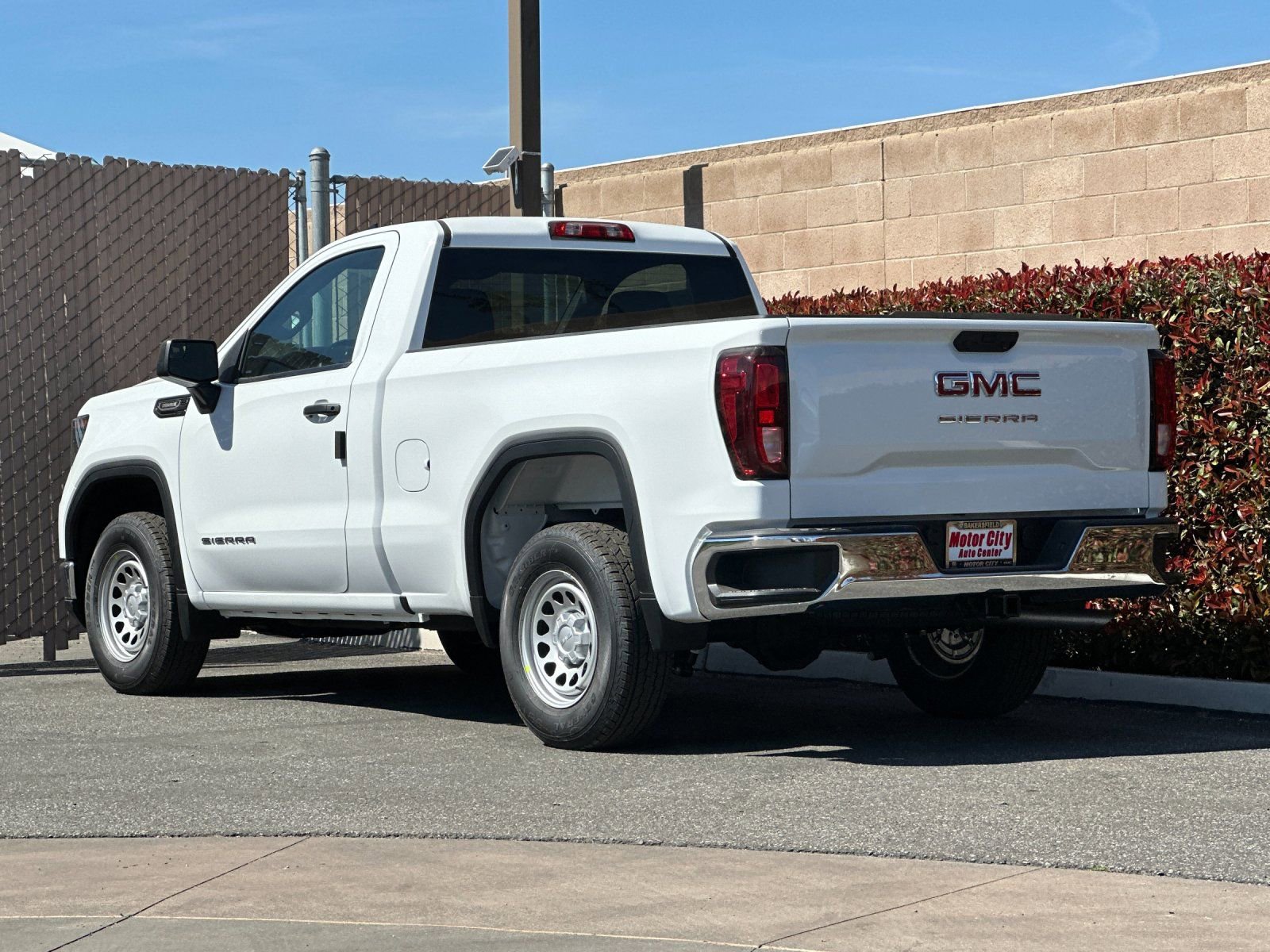 2026 GMC Sierra 1500 Pro photo 4