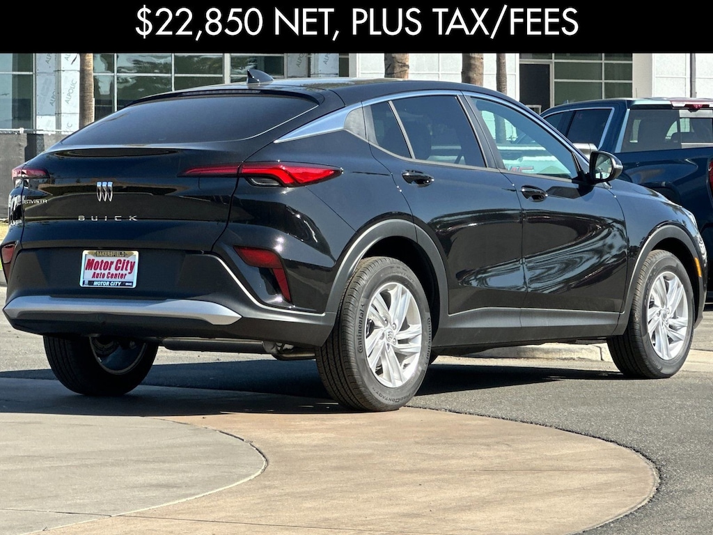 New 2025 Buick Envista Preferred SUV