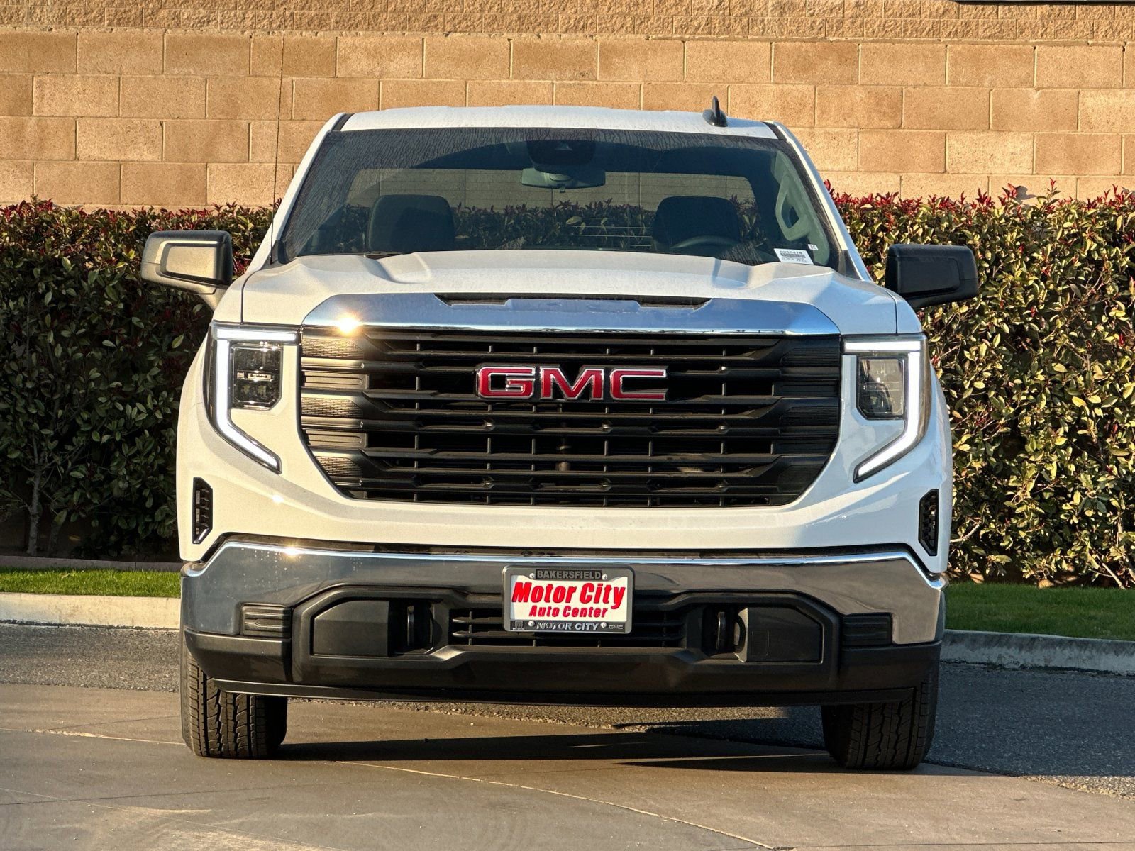 2026 GMC Sierra 1500 Pro photo 3