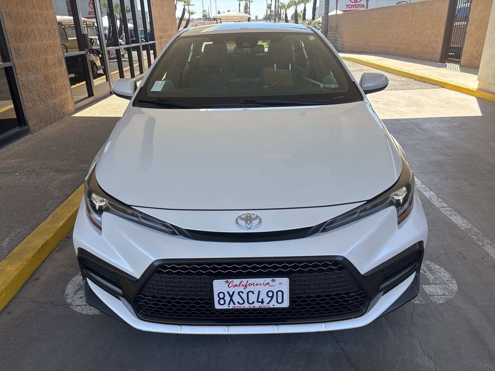2022 Toyota Corolla SE photo 2