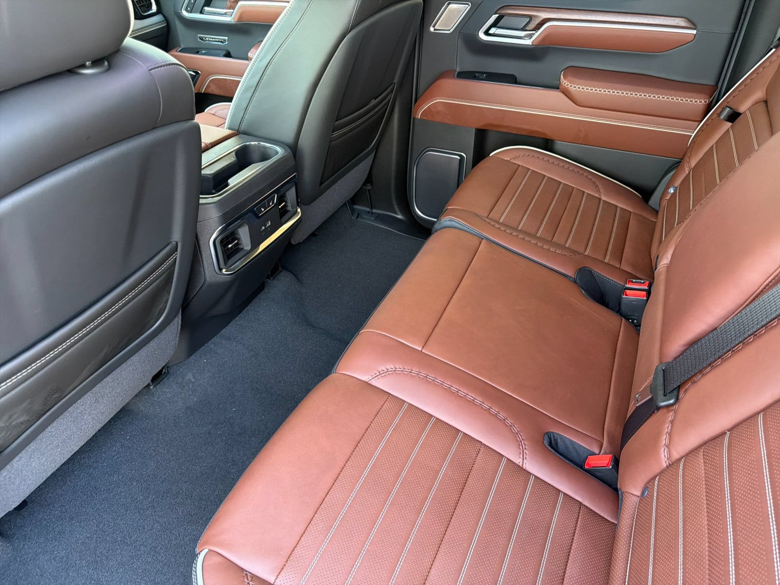 2026 GMC Sierra 1500 Denali Ultimate - Photo 11