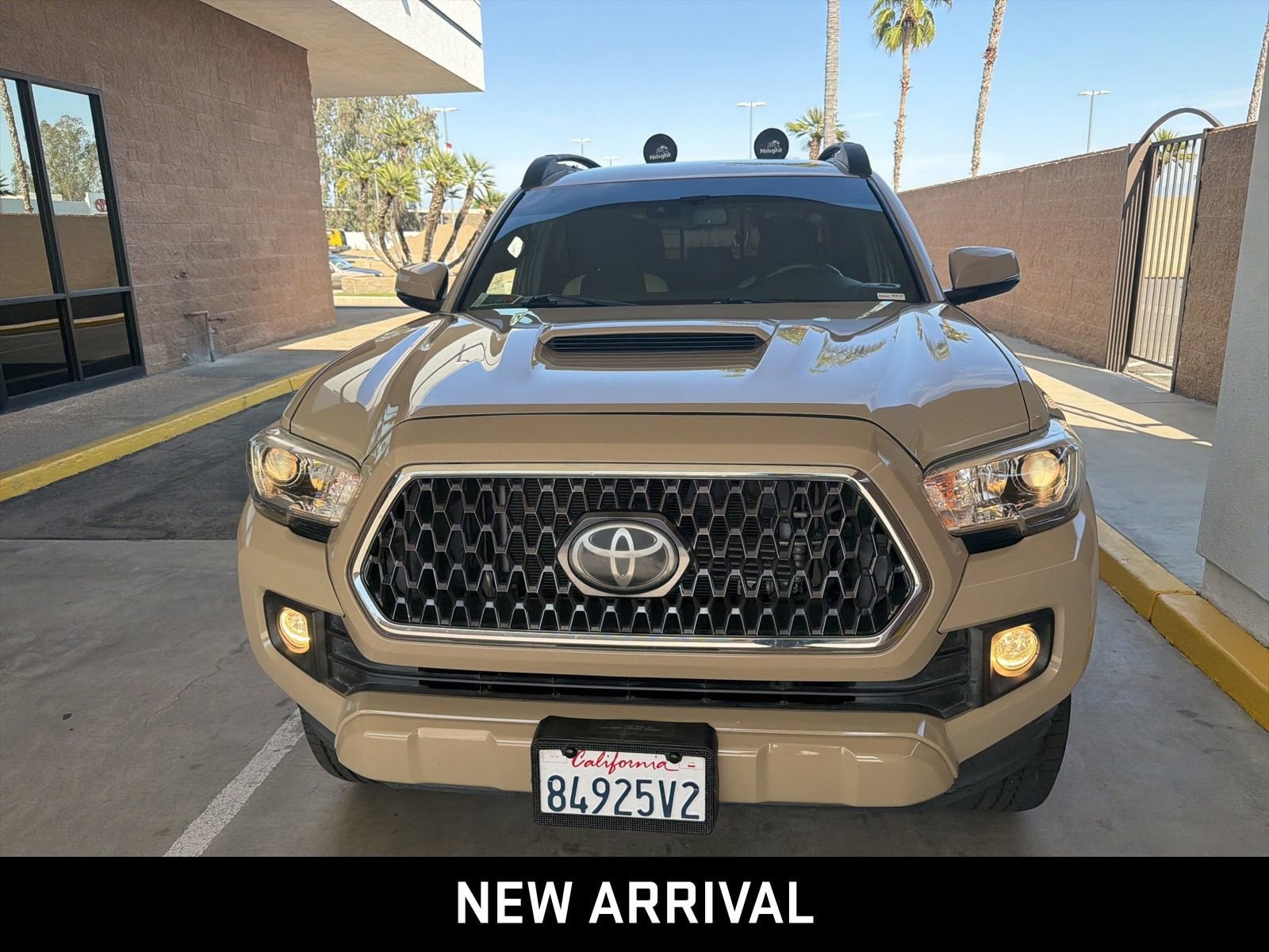 2019 Toyota Tacoma 2WD SR5 photo 2