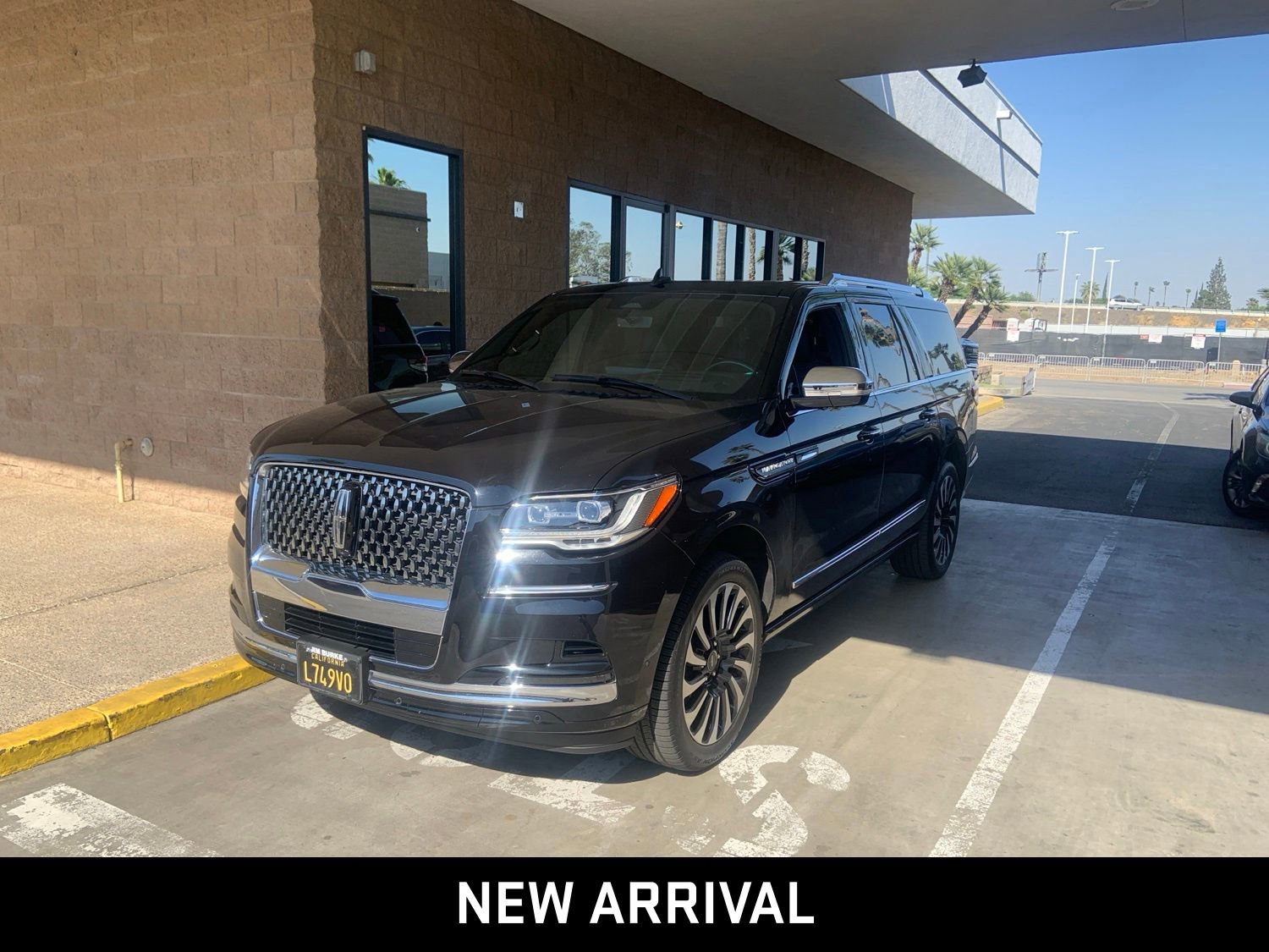 2022 Lincoln Navigator Black Label L 4WD's photo