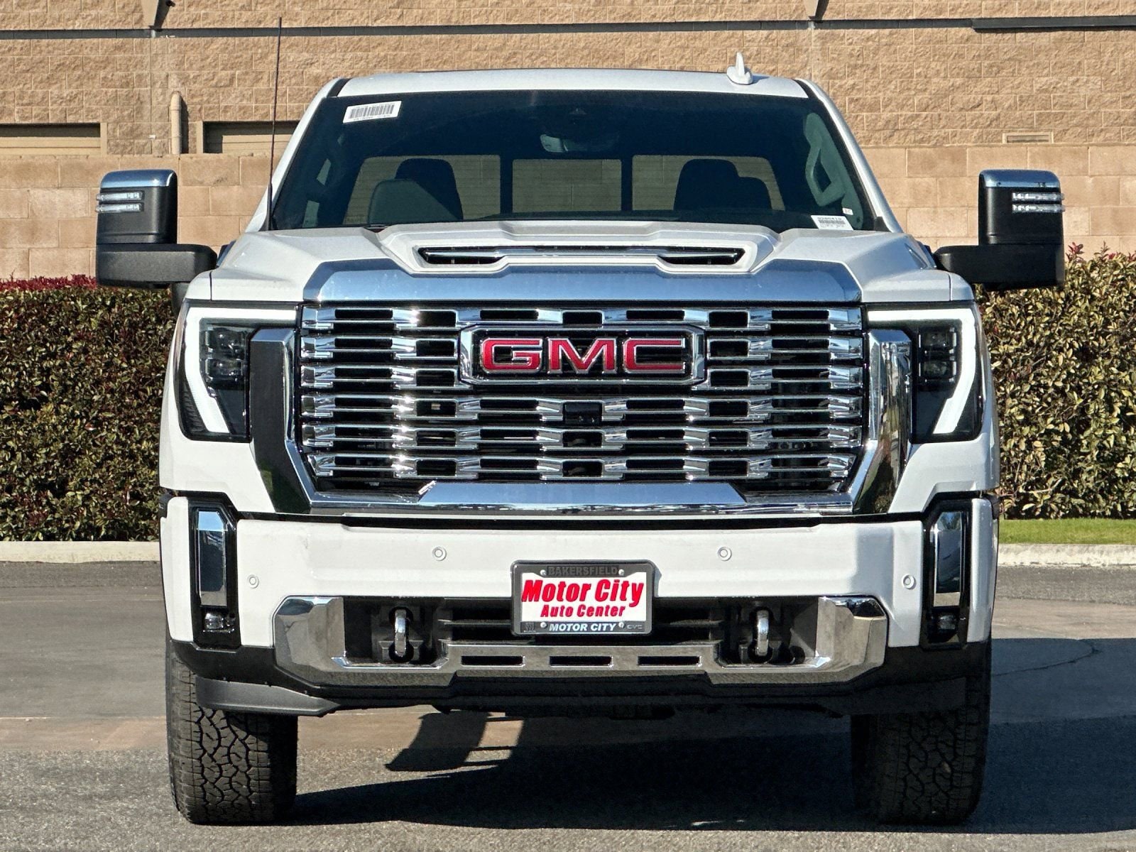 2026 GMC Sierra 2500 HD Denali photo 3
