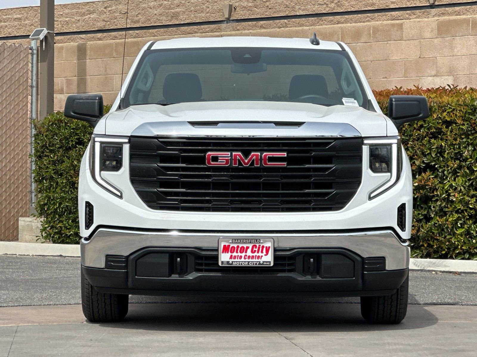 2026 GMC Sierra 1500 Pro photo 3