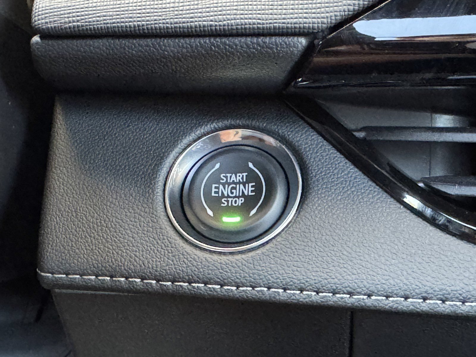 2026 Buick Enclave Sport Touring - Photo 20