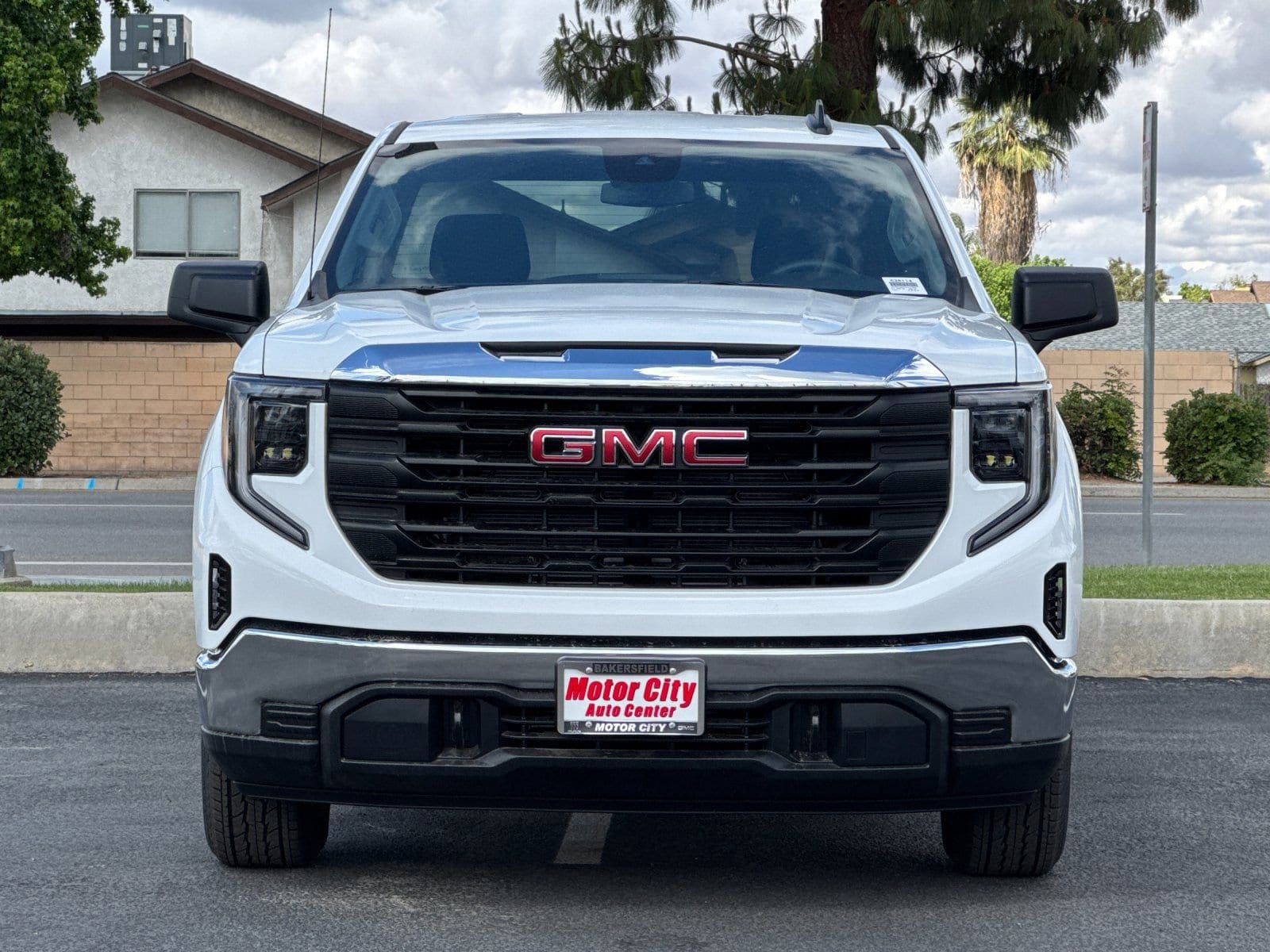 2026 GMC Sierra 1500 Pro photo 3