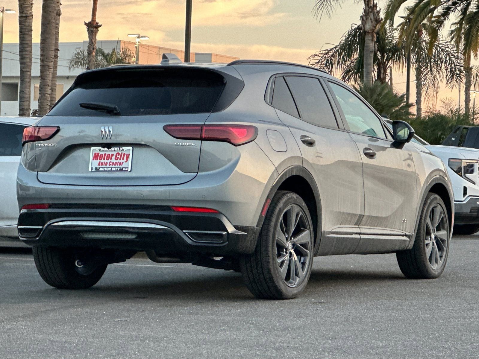 2026 Buick Envision Sport Touring photo 2