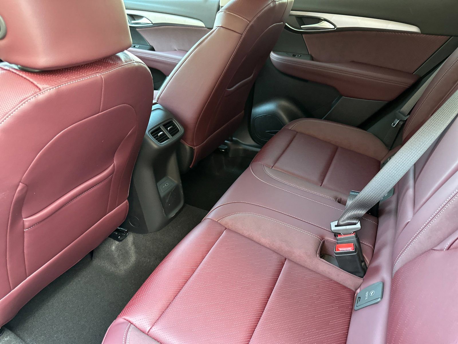 2026 Buick Envision Sport Touring - Photo 11