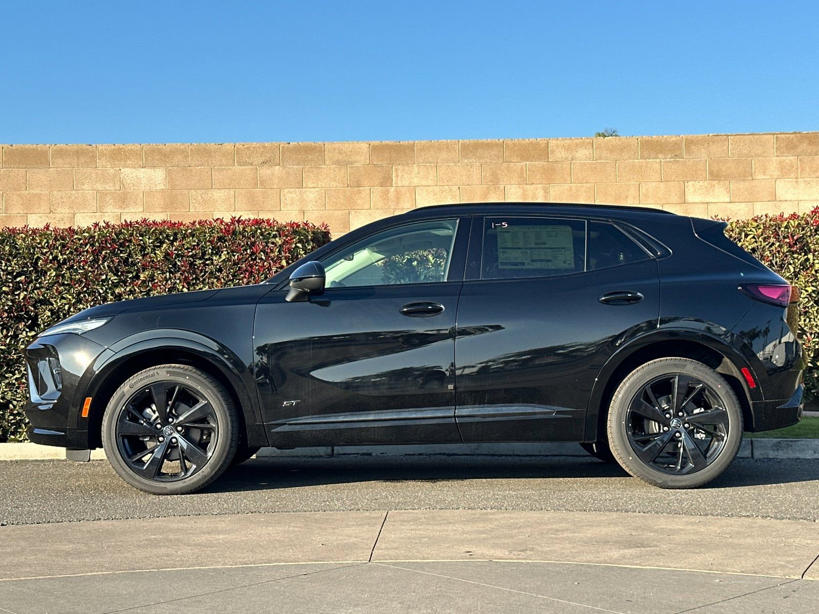 2026 Buick Envision Sport Touring photo 5