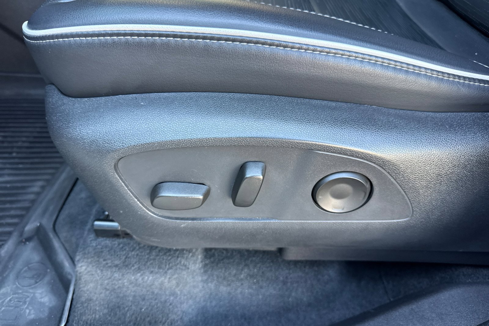 2025 Buick Enclave Sport Touring - Photo 12