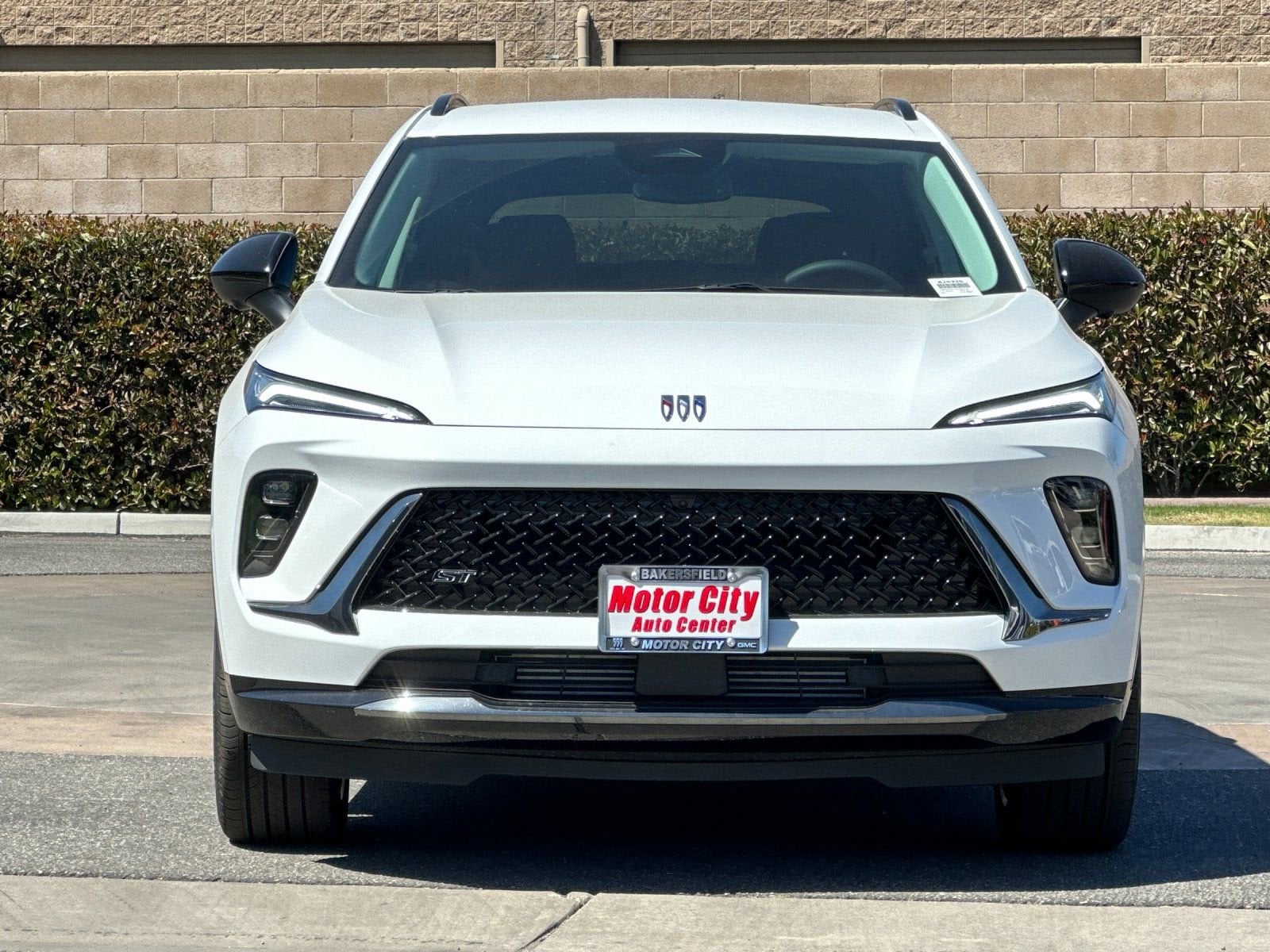 2026 Buick Envision Sport Touring photo 3