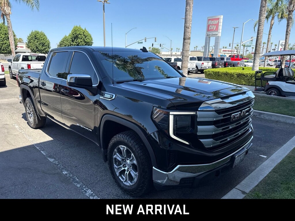 Used 2023 GMC Sierra 1500 SLE Truck Crew Cab