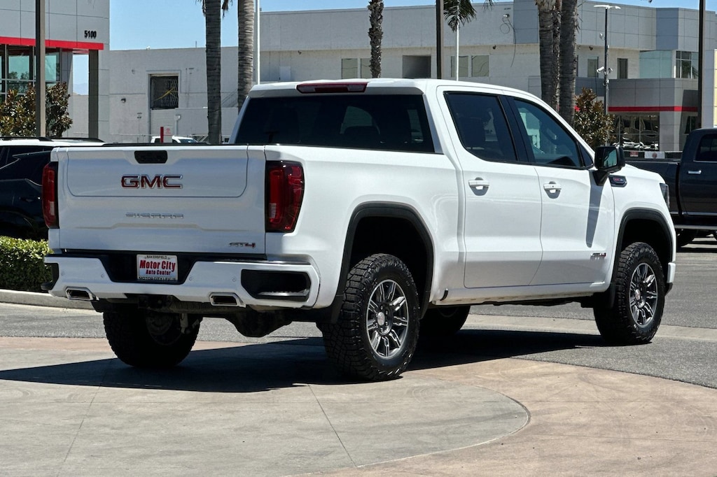 Used 2025 GMC Sierra 1500 AT4 Truck