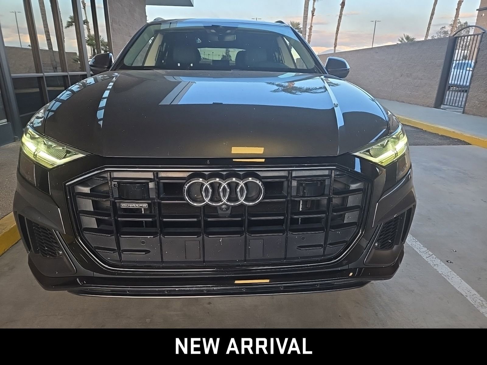 2020 Audi Q8 Premium Plus photo 2