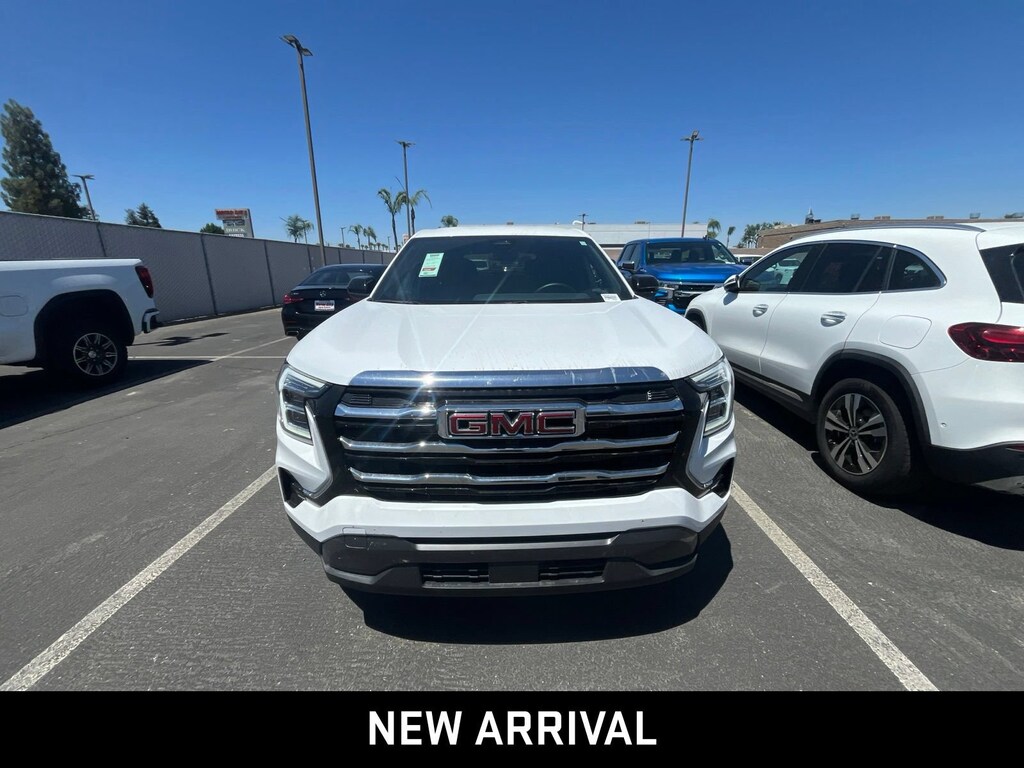 Used 2026 GMC Terrain Elevation SUV