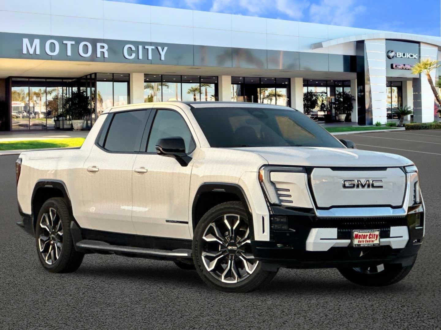 Used 2025 GMC Sierra EV Denali with VIN 1GT10MED4SU410464 for sale in Bakersfield, CA