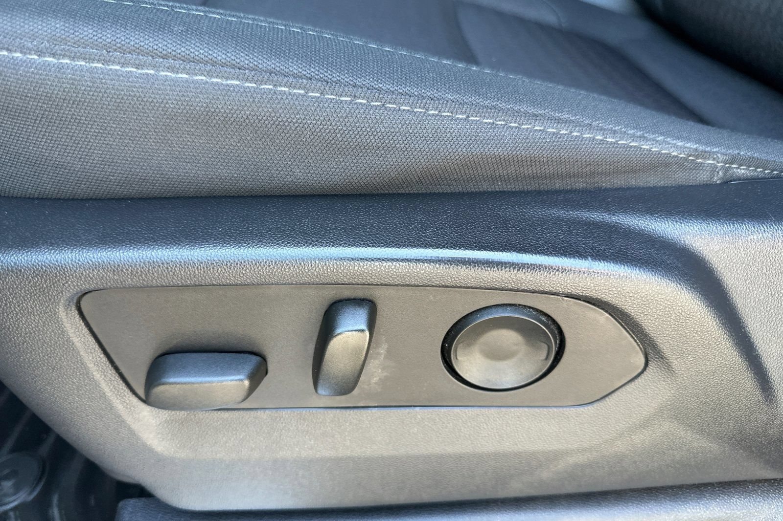 2024 Chevrolet Silverado 3500HD LT - Photo 12