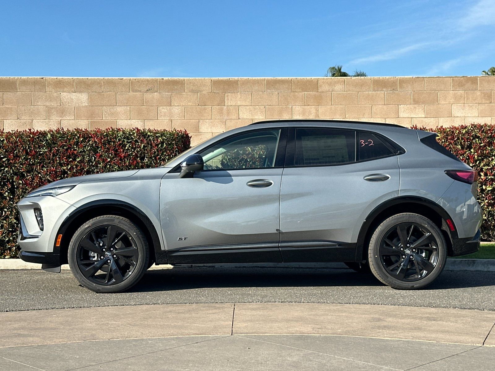 2026 Buick Envision Sport Touring photo 5